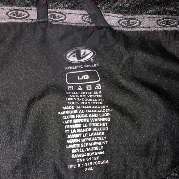 Light Wondbreaker - Picture 2 of 4